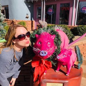 Meet your Posher, Carie